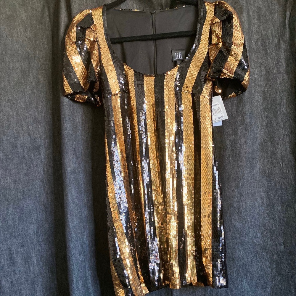 Black and Gold Sequin Nordstrom dress